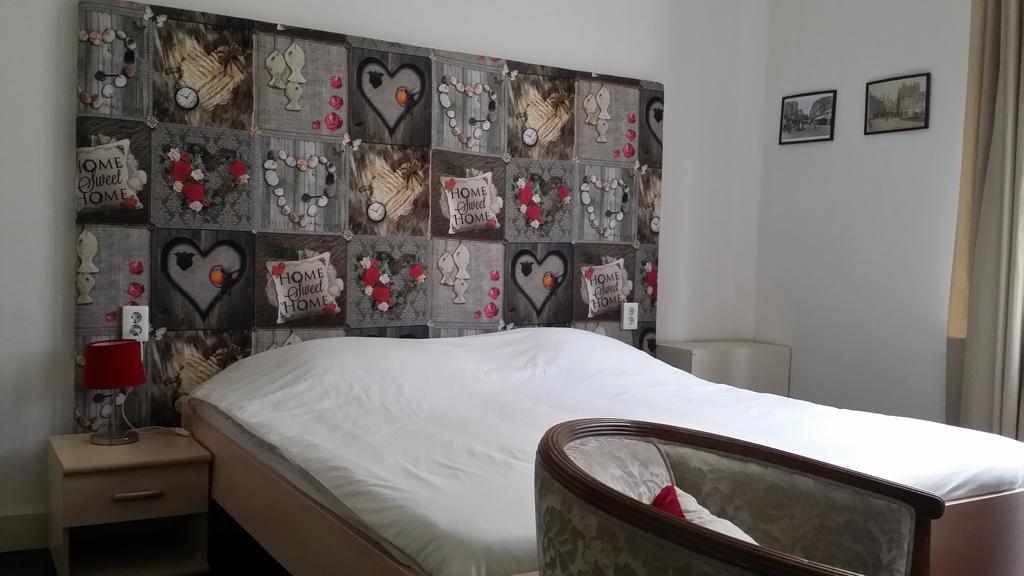 Bed and Breakfast De Roermondse Beleving Exterior foto
